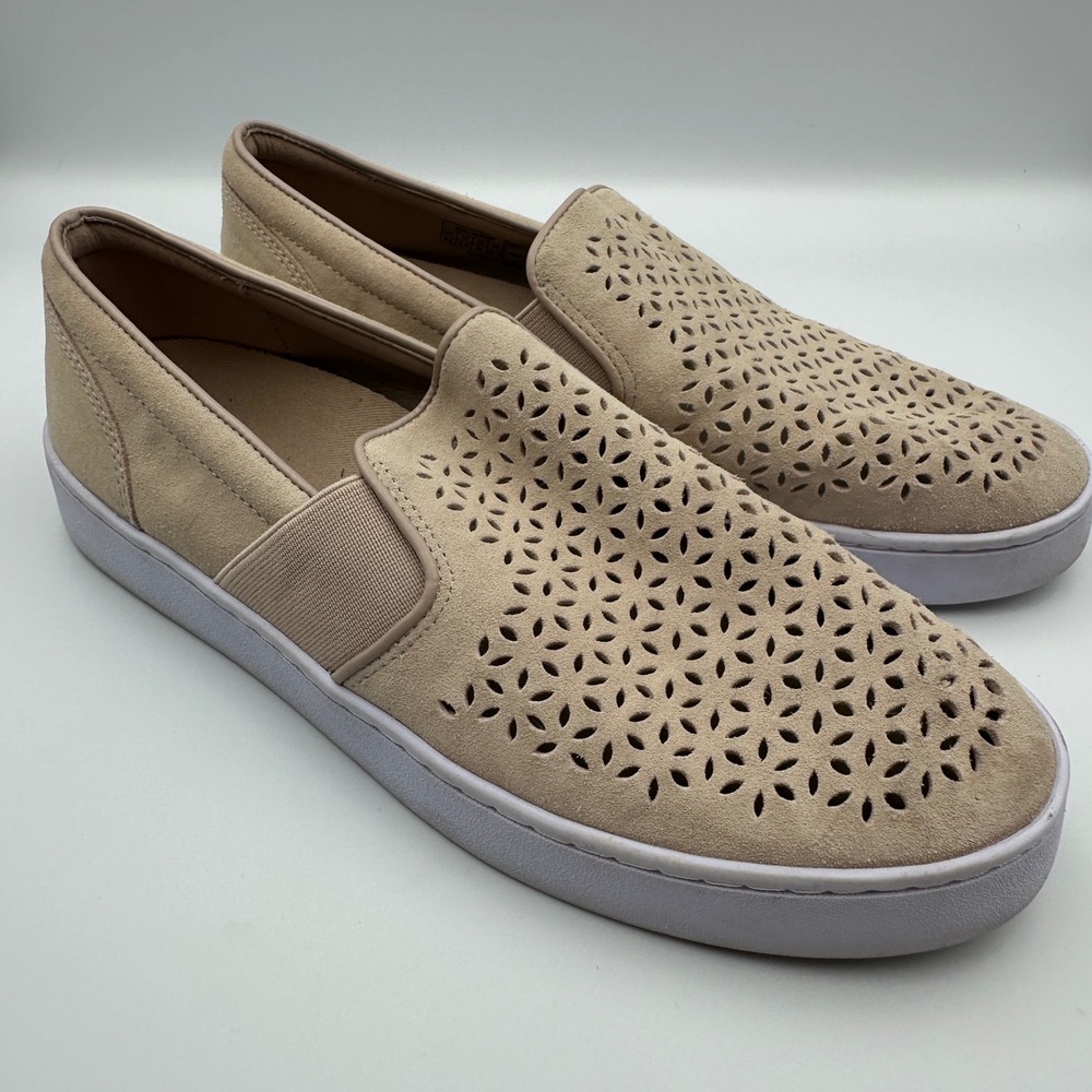 Vionic‎ Kani Nude Suede Comfort Slip-on Flat Shoe Women's 8.5 Lasercut $165